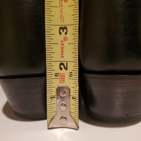 Women's Cuero Shorties - Picture 9 of 14